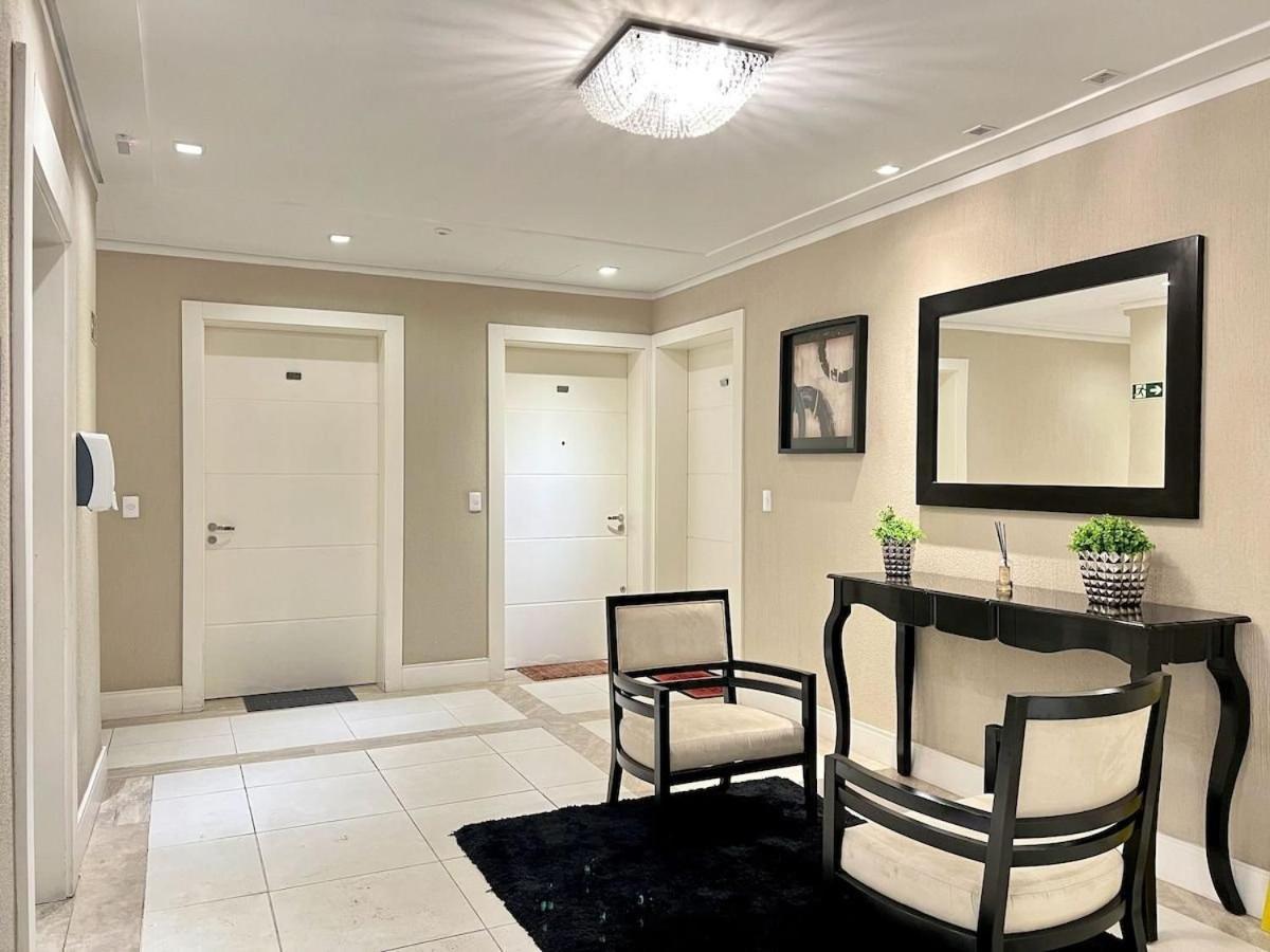 Apartamentos Condado Homelland Centro By Achei غرامادو المظهر الخارجي الصورة