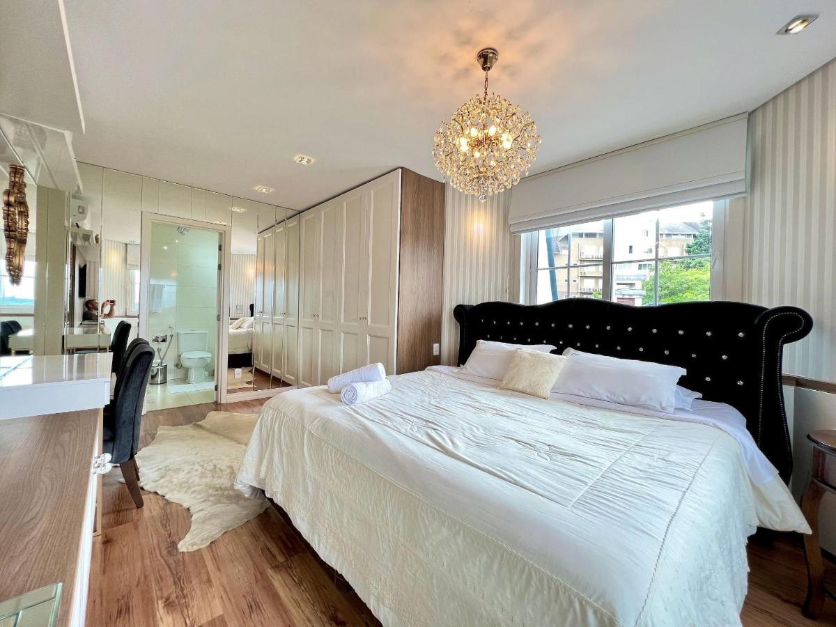 Apartamentos Condado Homelland Centro By Achei غرامادو المظهر الخارجي الصورة